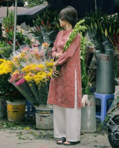 Ao-dai-hoa-nhi-cach-tan