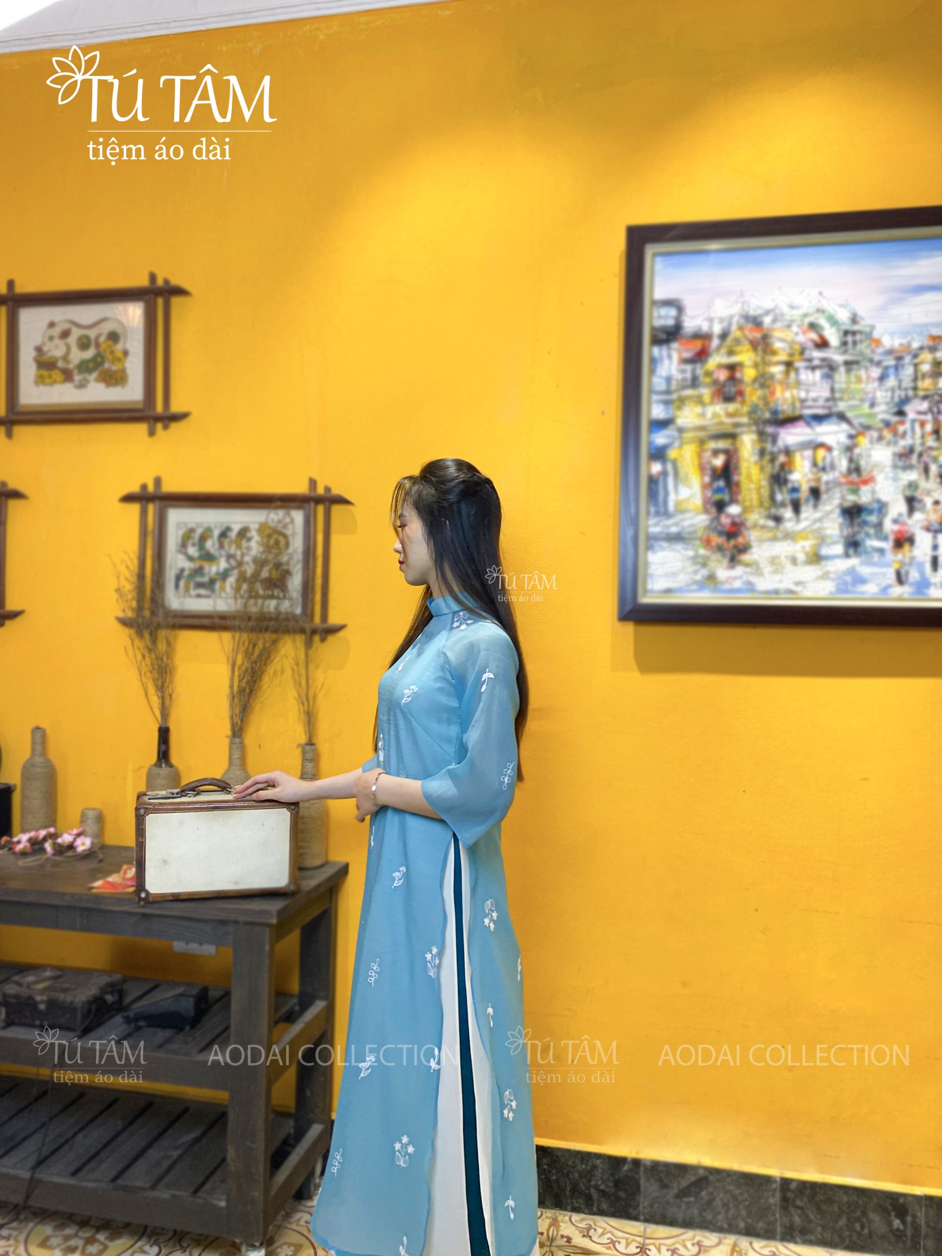 ao-dai-cach-tan-dep-o-Ha-Noi