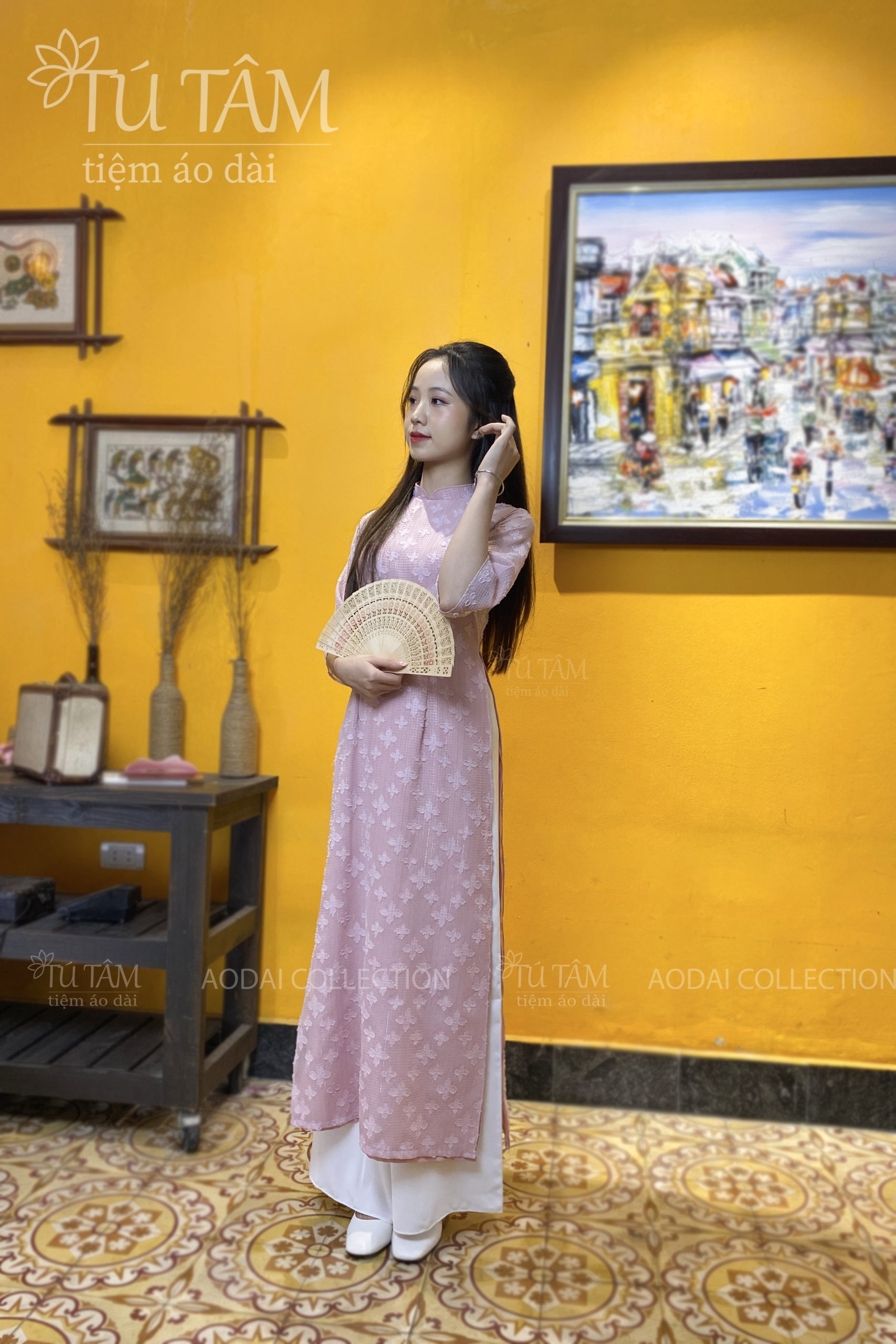 Áo Dài Cách Tân Màu Hồng 5 ao-dai-cach-tan-dep