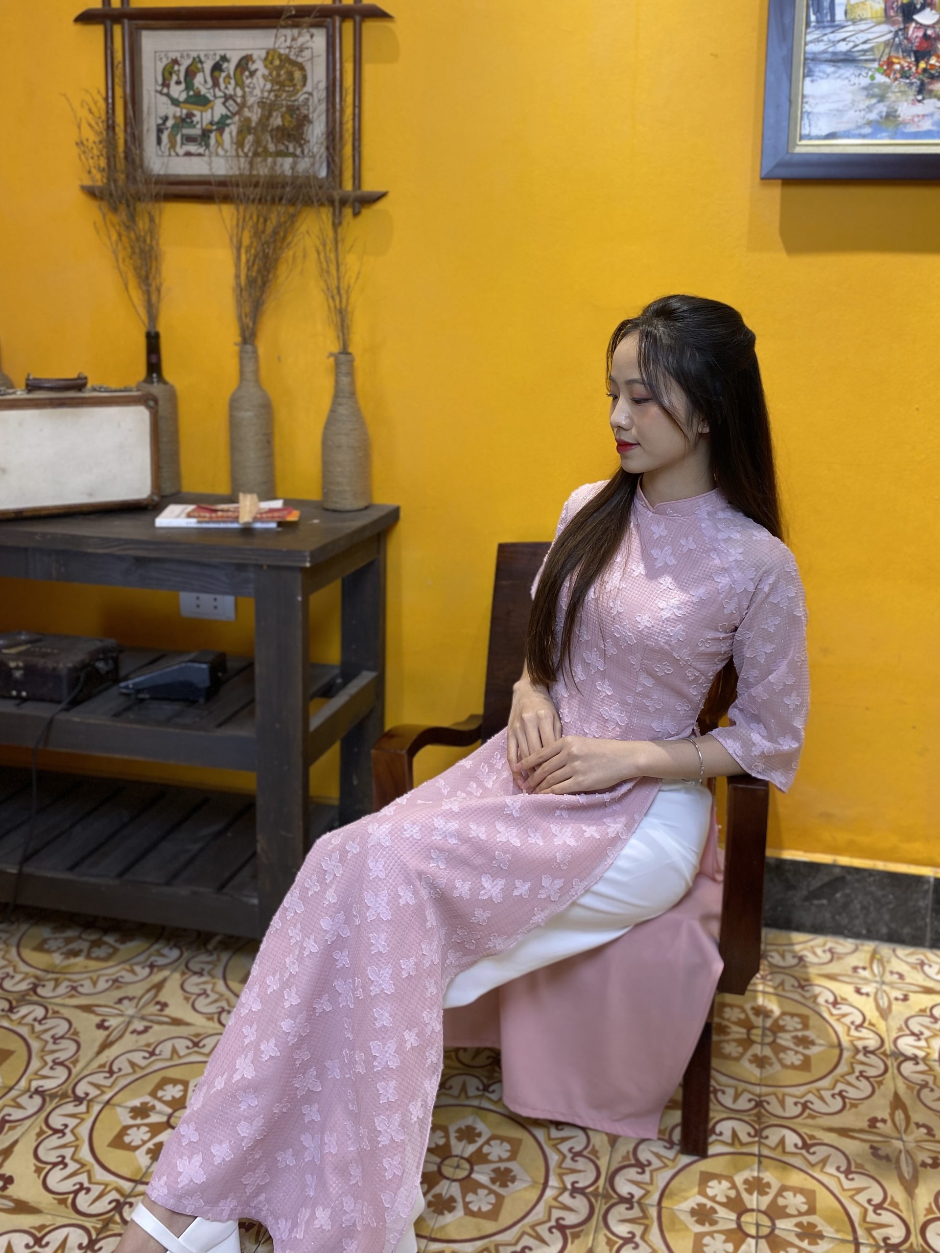 Áo Dài Cách Tân Màu Hồng 4 ao-dai-cach-tan-hien-dai
