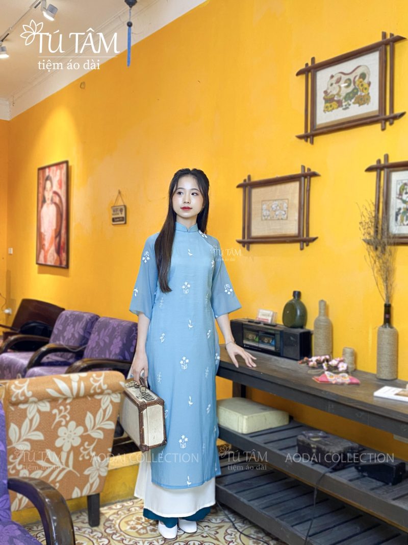 dang-ao-dai-cach-tan